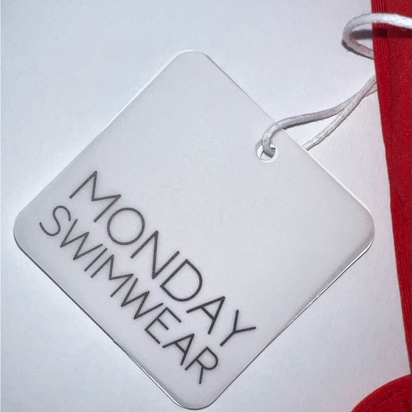 NWT Monday Swimwear Aruba top size P/S Red/Paprika - Picture 3 of 6